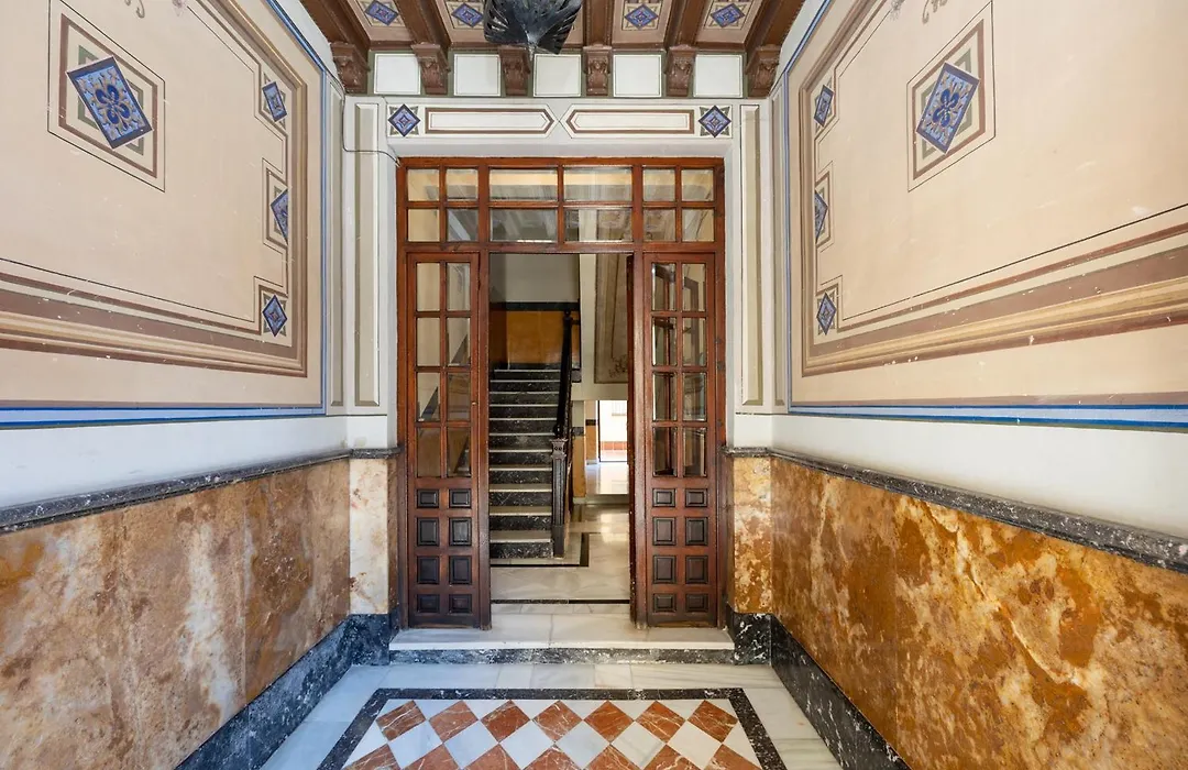 Chezmoihomes Plaza Fortuny-1
