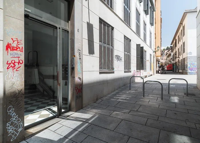 Tuguest Postigo I Catedral Apartment - Free Parking